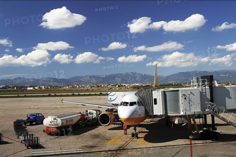 Europe, Spain, Majorca, Airport, Airfield, Handling, Palma de Majorca, Balearic Islands, Majorca, Balearic Islands, Spain