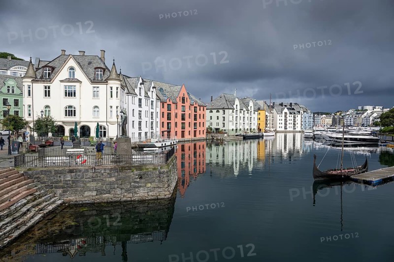 Downtown, Ålesund or Alesund, Ålesundet, Møre og Romsdal County, Norway