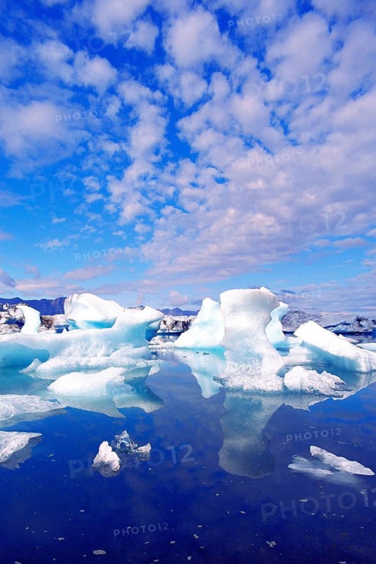 Geography, travel, icebergs, Iceland, Jökulsarlon, glacial lake, ice lake. Geography, Travel, Ice, Sea, Ice Mountains, Jökulsarlon, Glacier, Jökulsarlon, Iceland