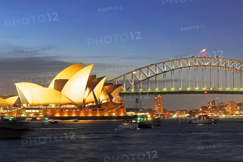 Sydney Opera and Harbour Bridge during blue hour, Sydney, New South Wales, Australia Sydney, New South Wales, Australia