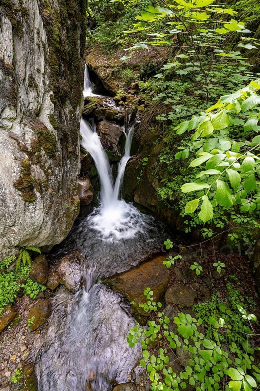 Small waterfall, Mühldorfer Bach flows through the Barbarossa Gorge, long exposure, Mölltal, Mühldorf, Carinthia, Austria