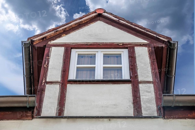 Historischer Aufzugserker, Johannesgase 57, Nuremberg, Middle Franconia, Bavaria, Germany