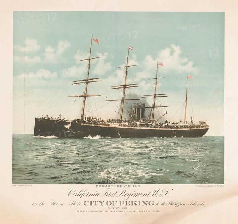 Departure of the First California Infantry Regiment (California First Regiment, U.S.V.) aboard the steamship City of Peking on 25 May 1898. This marked the departure of the first US troops to leave their homeland to fight on foreign soil during the Spanish-American War in the Philippines. Transport of US volunteer soldiers on 25 May 1898 bound for the Philippines, American history, authentic, digitally restored high-resolution reproduction from a 19th-century original, exact date of the depiction unknown, historical