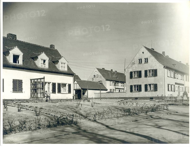 Kitzscher mining settlement, Saxony, architecture, Curt Schiemichen, around 1935, residential buildings, uniformity, settlement with various houses and small gardens, shown in black and white photography