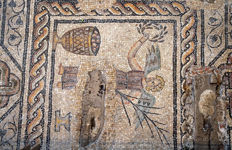 Detailed floor mosaic depicting an angel, Basilica di Santa Maria Assunta, Basilica of Aquileia, UNESCO World Heritage Site, Aquileia, Friuli, Italy