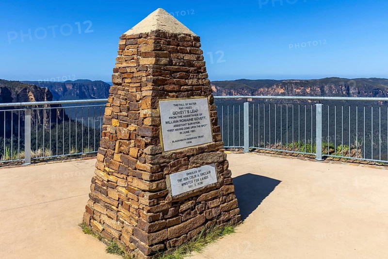 Memorial monument at Govett's Leap Lookout overlooking the Blue Mountains, New South Wales, Australia