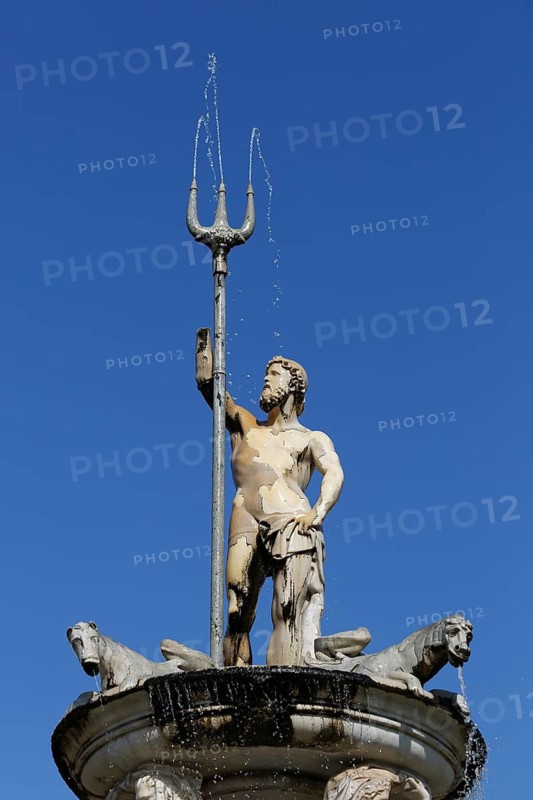Fountain of Neptune, Fontana del Nettuno, Piazza Municipio, Historic Centre, Naples, Campania Region, Italy