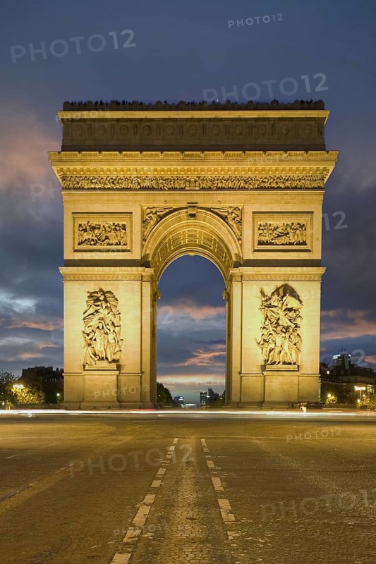 Illuminated Arc de Triomphe, Paris, France, Paris, France