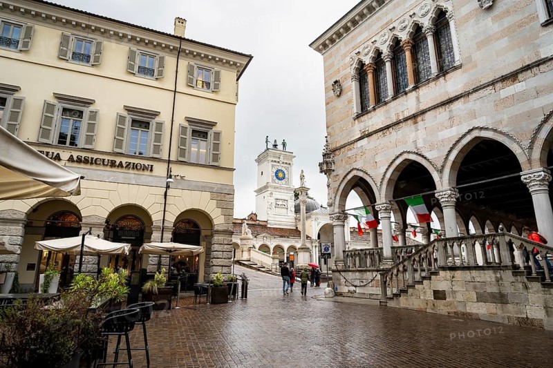 Loggia del Lionello and Loggia e Tempietto di San Giovanni with clock tower, old town, Udine, Friuli-Venezia Giulia, Italy