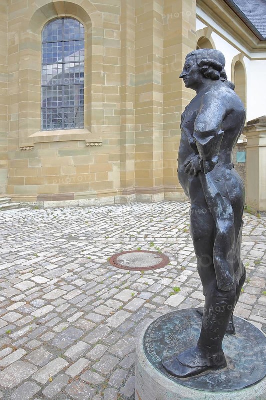 Monument to Baroque builder and architect Balthasar Neumann, black bronze sculpture, life-size, Etwashausen, Kitzingen, Lower Franconia, Bavaria, Germany