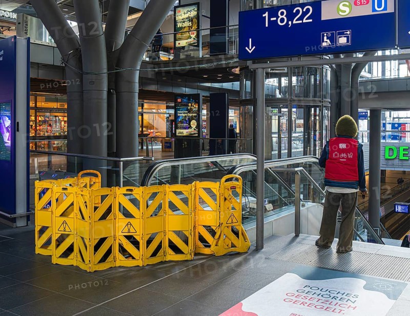 Central Station, yellow barriers on escalators at Berlin Central Station, which have been defective for 5 months and have not been repaired, Germany