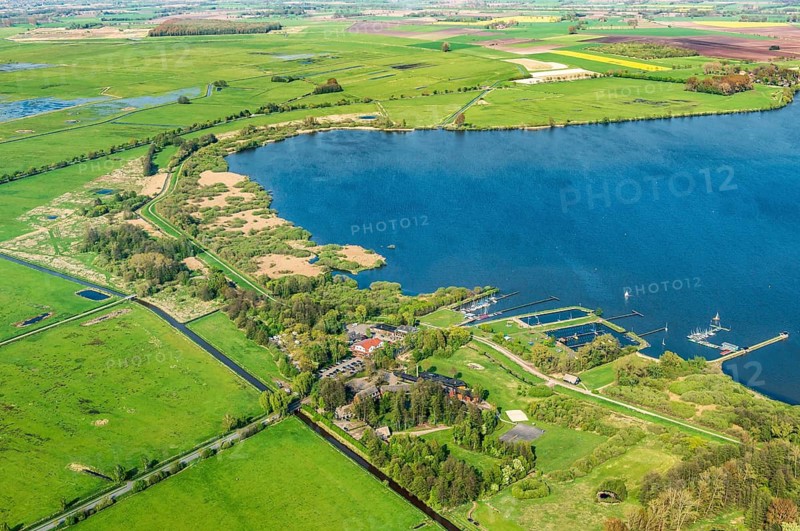 Aerial view of Dümmer See, Vechta district, Dümmer See, Olgahafen, Oldenburger Münsterland, Dümmerlohhausen, Lower Saxony, Germany