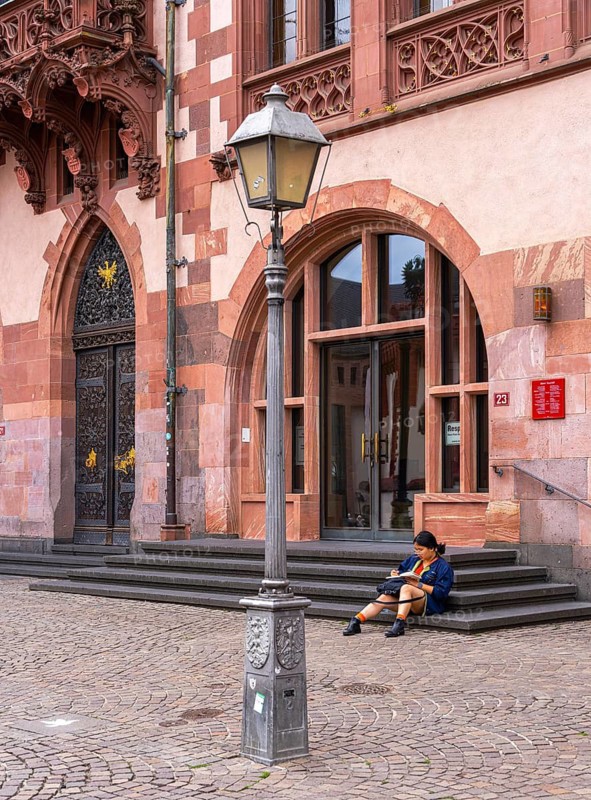 The entrance to the Old Town Hall on Römerberg, Frankfurt am Main, Hesse, Germany