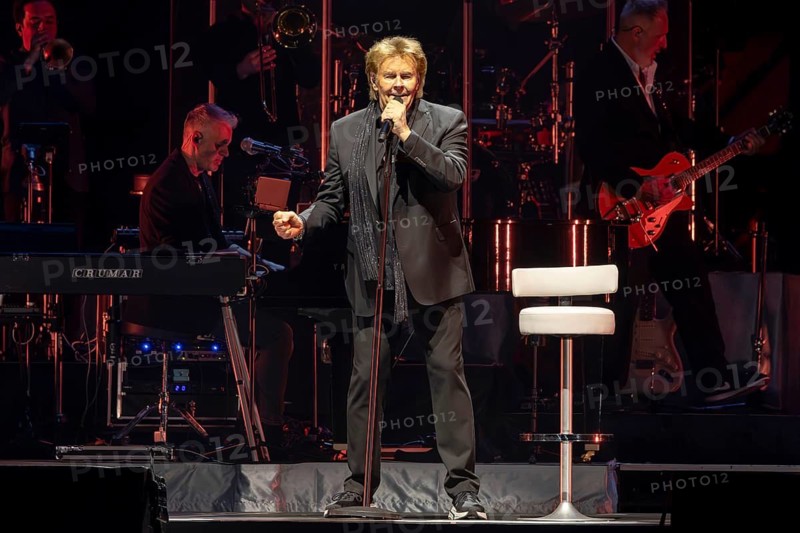 Howard Carpendale singer, pop, folk music, my farewell tour, live on 16.04.2026, Uber Arena, Berlin, Germany < english> Howard Carpendale, singer, pop, folk music, my farewell tour, live on April 16th, 2026, Uber Arena, Berlin, Germany