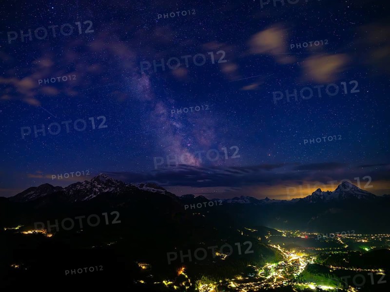 Milky Way over the valley basin of Berchtesgaden, behind Hoher Göll, Steinernes Meer and Watzmann, Berchtesgadener Land, Upper Bavaria, Bavaria, Germany