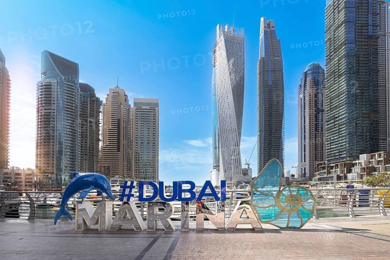 Captivating Dubai Marina, A Scenic Waterfront Skyline of Modern Luxury and High-Rise Architecture