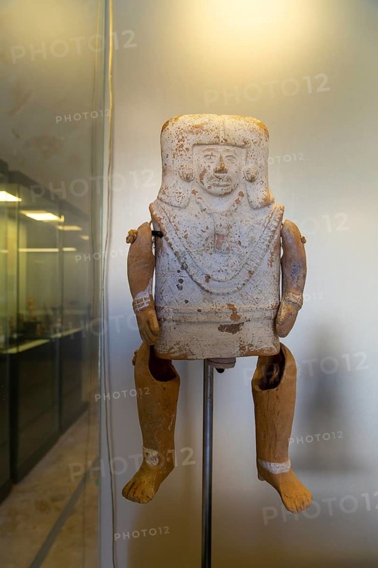 Articulated female figure, from Jaina, Terminal Classic period, Mayan archaeological museum, Fort San Jose, Campeche, Mexico