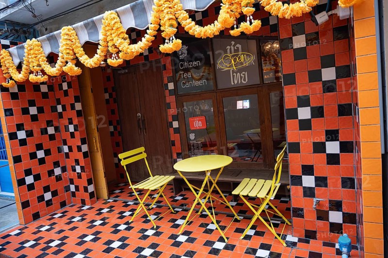 Bangkok, Thailand. August 20th 2026. A trendy colourful cafe with yellow table and chairs in the artistic neighbourhood of Talat Noi, Bang Rak, Thailand, Asia