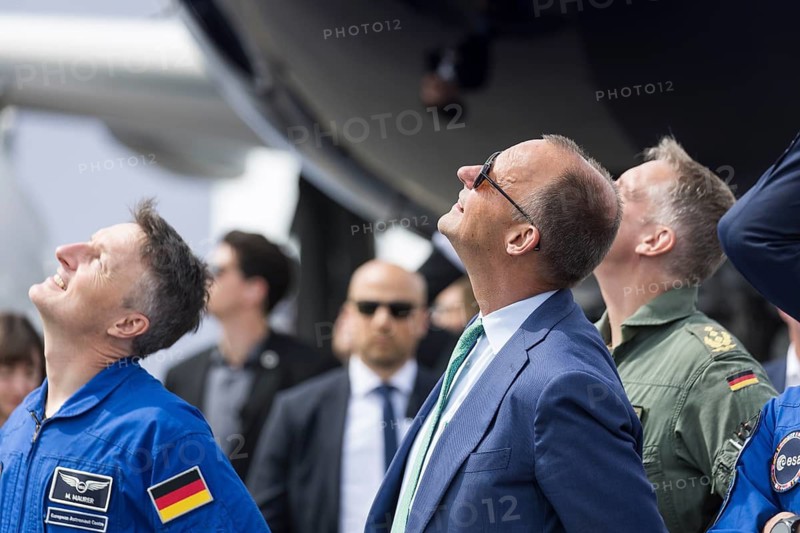 Friedrich Merz (Chancellor of the Federal Republic of Germany, CDU) watches Bundeswehr paratroopers at the ILA (International Aerospace Exhibition) on 10 June 2026 at the Berlin-Schönefeld Exhibition Grounds