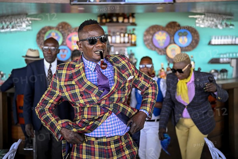 Sapeur, member of the Société des Ambianceurs et des Personnes élégantes (SAPE), society of entertainers and stylish people, Brazzaville, Republic of Congo