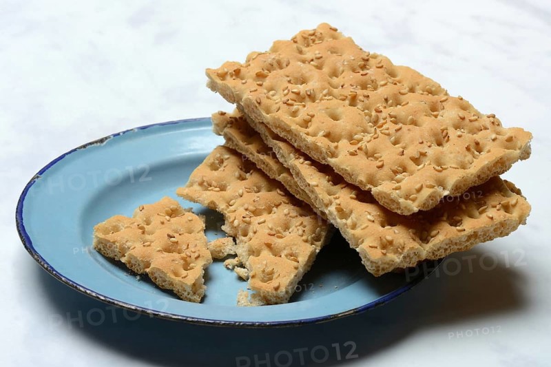 Crispbread on a plate, stacked