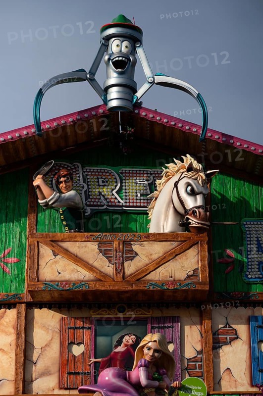 Event shop, running shop, motifs from The Ice Princess of Disney, Spring Festival, Cannstattter Wasen, Volksfest, fairground, Stuttgart, Baden-Württemberg, Germany