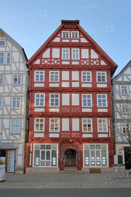 Red timber-frame house built in 1600, Patrizierhaus, Fritzlarerstraße, Melsungen, Hesse, Germany