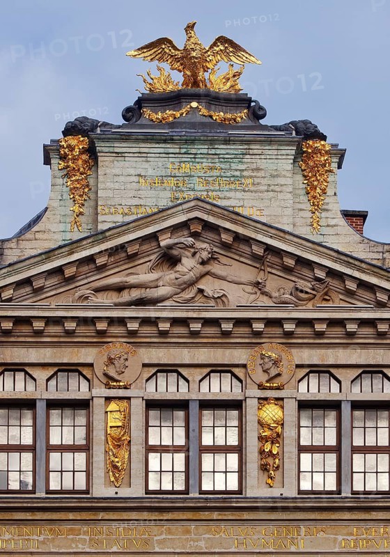 Baroque façade of the guild house La Louve, Guild of Archers of St Sebastian, Grand-Place, Grote Markt, Brussels, Belgium