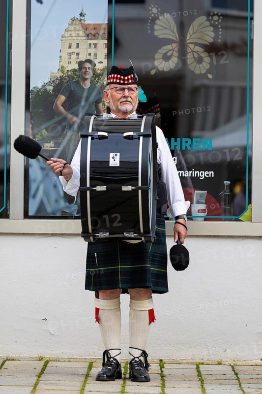 Bagpiper, musician, music concert, kilt, Sigmaringen, Baden-Württemberg, Germany