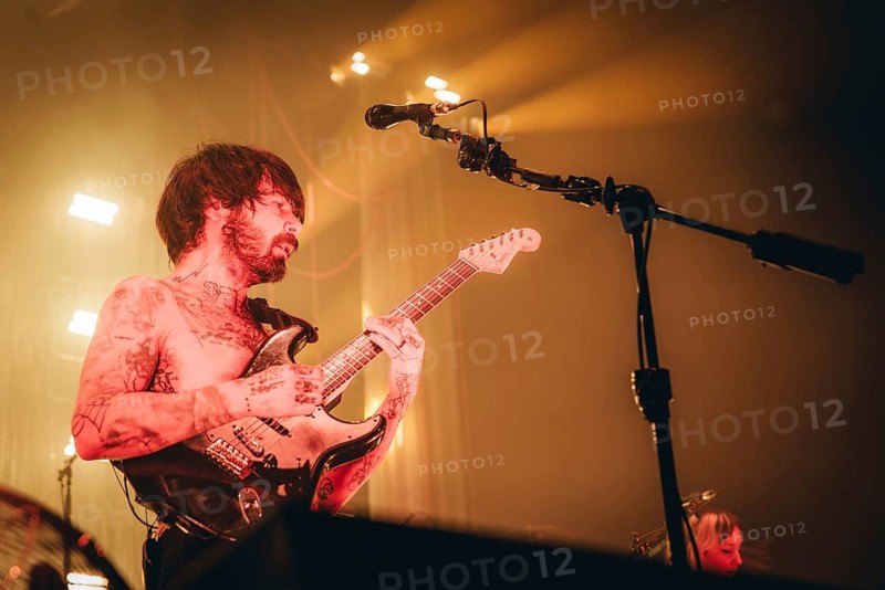 Singer Simon Neil from Biffy Clyro live on Futique Tour 2026 in Berlin's Max-Schmeling-Halle on 16.02.2026