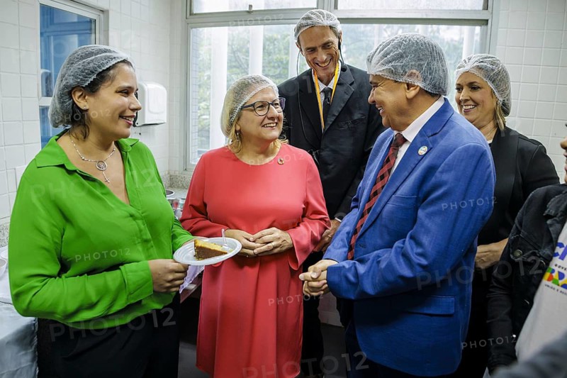 Svenja Schulze (SPD), Federal Minister for Economic Cooperation and Development, during a visit to the Social Aid Registration Centre (Centro Cadastro Unico) . Here with the Brazilian Minister for Social Development, Wellington Dias. Rio de Janeiro, 13.02.2013. Photographed on behalf of the Federal Ministry for Economic Cooperation and Development