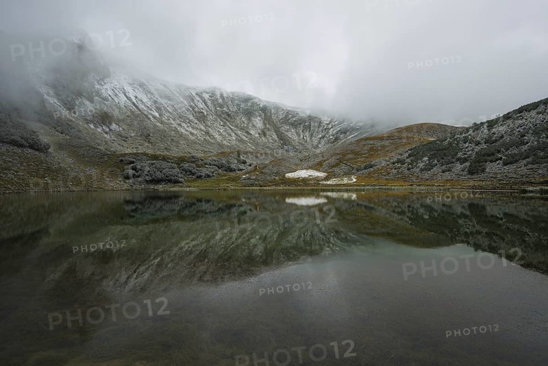 Onset of winter, Schlappoldsee, on the Fellhorn, 2038 m, Allgäu Alps, Bavaria, Germany