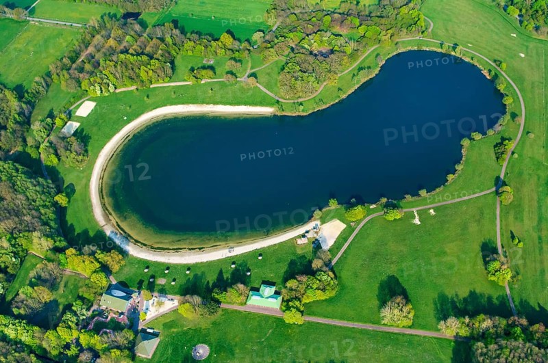 Aerial view of Lake Hartenberg in the municipality of Goldenstedt in the district of Vechta, swimming lake, leisure, Oldenburger Münsterland, Goldenstedt, Lower Saxony, Germany