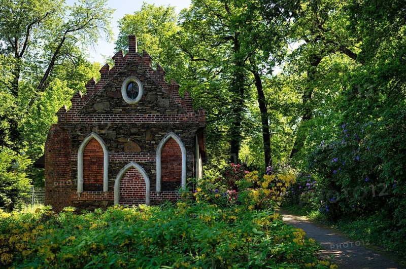 Former brick cowshed, Wörlitzer Park, Wörlitzer Anlagen, Wörlitz, Oranienbaum, Saxony-Anhalt, Germany