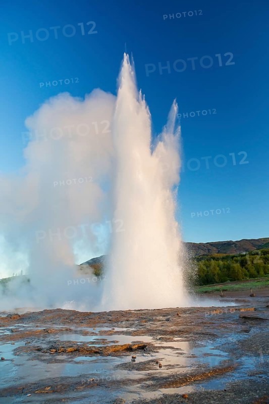 Iceland, landscape, geyser, Strokkur, eruption, blue sky, water fountain, geyser, Suðurland, Iceland
