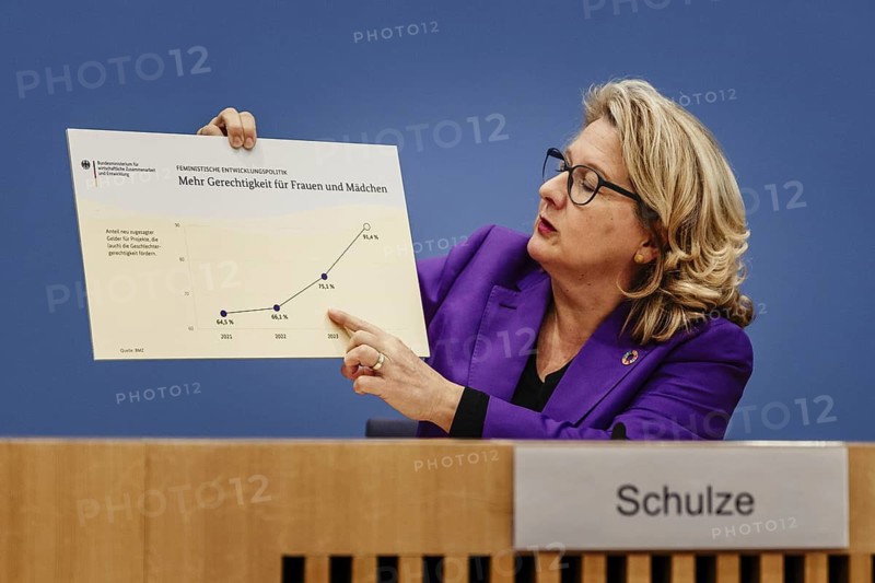 Svenja Schulze (SPD), Federal Minister for Economic Cooperation and Development, photographed at the Federal Press Conference for the presentation of the 17th Development Policy Report of the Federal Government in Berlin, 11 December 2024. Photographed on behalf of the Federal Ministry for Economic Cooperation and Development. Berlin