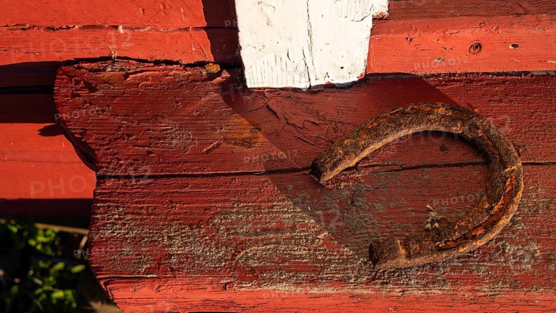Falun red painted pick-up step, horseshoe, vintage style, Arteid Vestre Gård pilgrim hostel, Norway