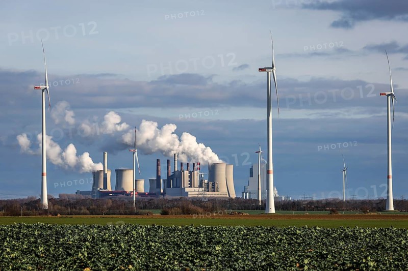 Grevenbroich, North Rhine-Westphalia, Germany, Wind turbines in the wind farm in front of RWE's Neurath power plant at the Garzweiler open-cast mine