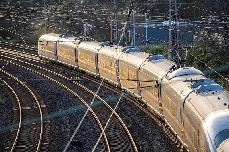 ICE train on the tracks, railway layout, railway line west of the main station of Essen, North Rhine-Westphalia, Germany