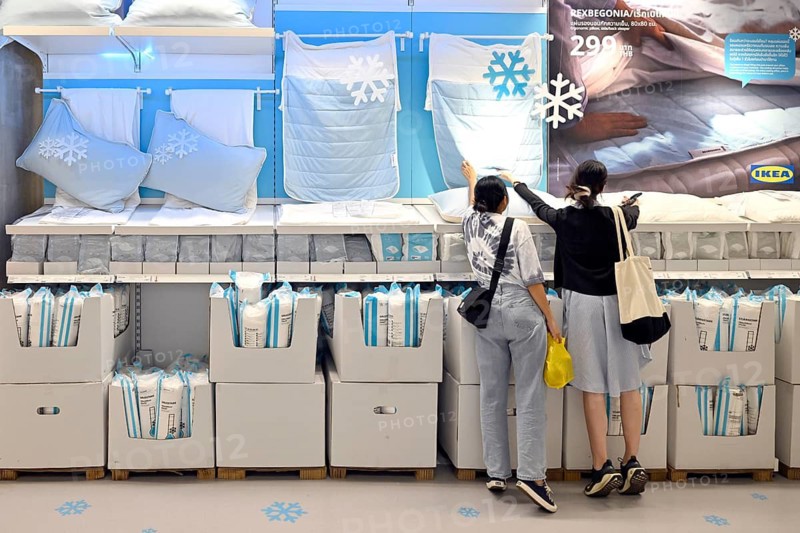 Ikea exhibition space bedding