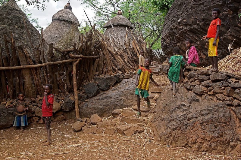 Africa, Ethiopia, Konzo village, village, people, children, huts