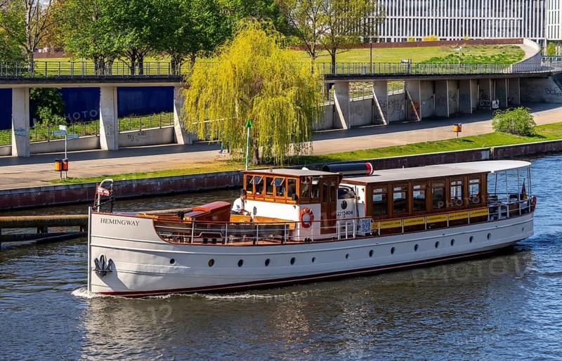 Hemmingway excursion boat on the Spree in Berlin's government district, Germany