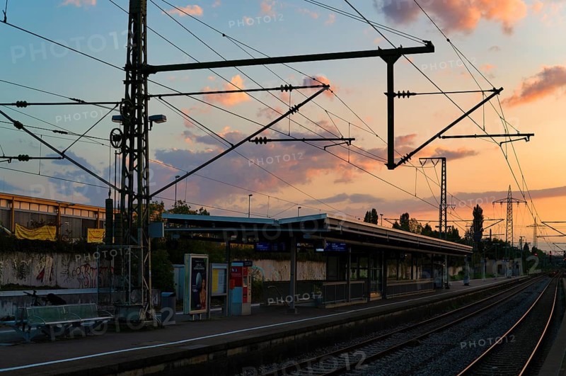 Tracks, platform, train station, evening atmosphere, Waiblingen, Baden-Württemberg, Germany