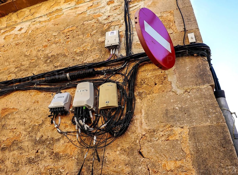 Traffic sign in the old town of Santanyi, Majorca, Balearic Islands, Spain