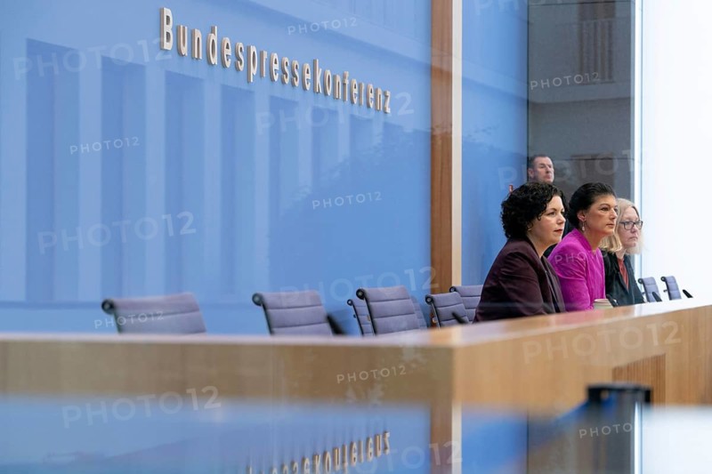 Amira Mohamed Ali (BSW party chairwoman), Dr Sahra Wagenknecht (BSW top candidate) at the BSW press conference during the review of the election of the 21st German Bundestag on 24 February 2025