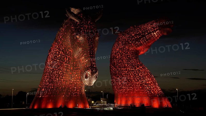 Europe, Scotland, England, The Kelpies, illuminated horse figures, Falkirk