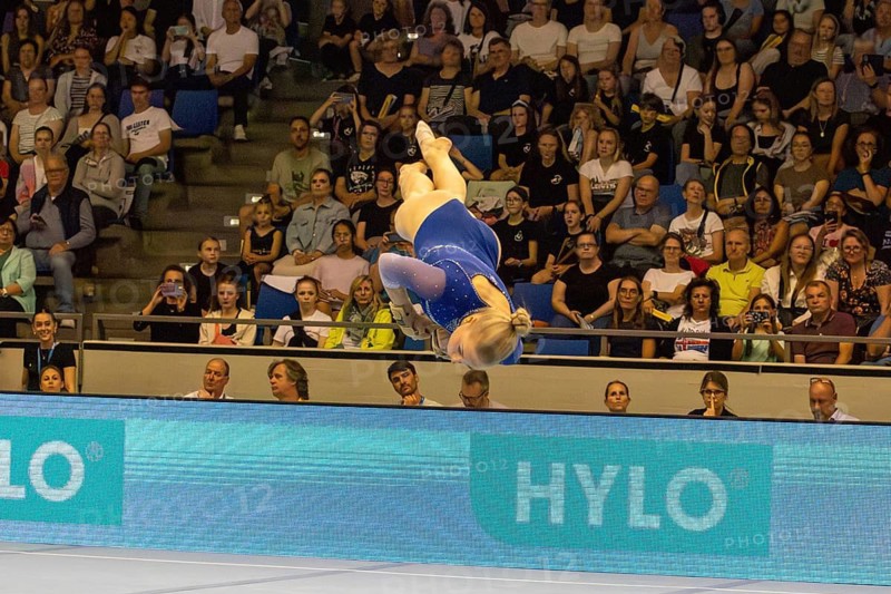 Olympic qualification in apparatus gymnastics in Rüsselsheim Picture: Lea Quaas on the floor