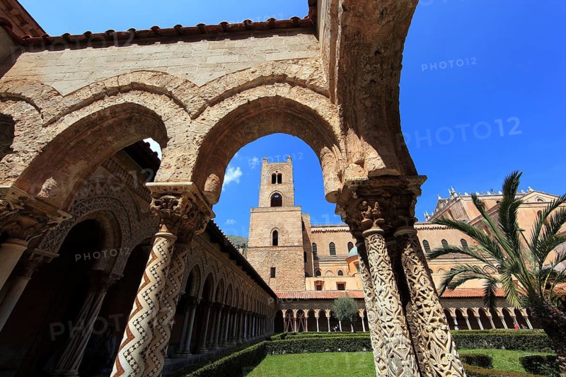 City of Monreale, Cloister of the Cathedral of Santa Maria Nuova, Unesco World Heritage Site, Sicily, Italy