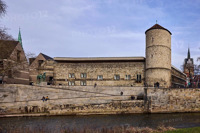 Begin defence tower, city fortification, defence tower, city wall, Hanover market church, church tower, river Leine, diffuse light, milky blue cloudy sky, slightly sunny, Hanover, state capital, Hanover region, Lower Saxony, Germany