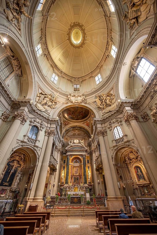 Interior view of Santa Maria della Vita church, old town, Bologna, Emilia Romagna, Italy